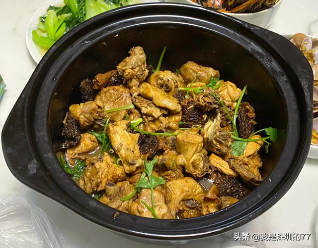 酱油焖鸡的做法杭州做法，酱油焖鸡的做法电饭锅！